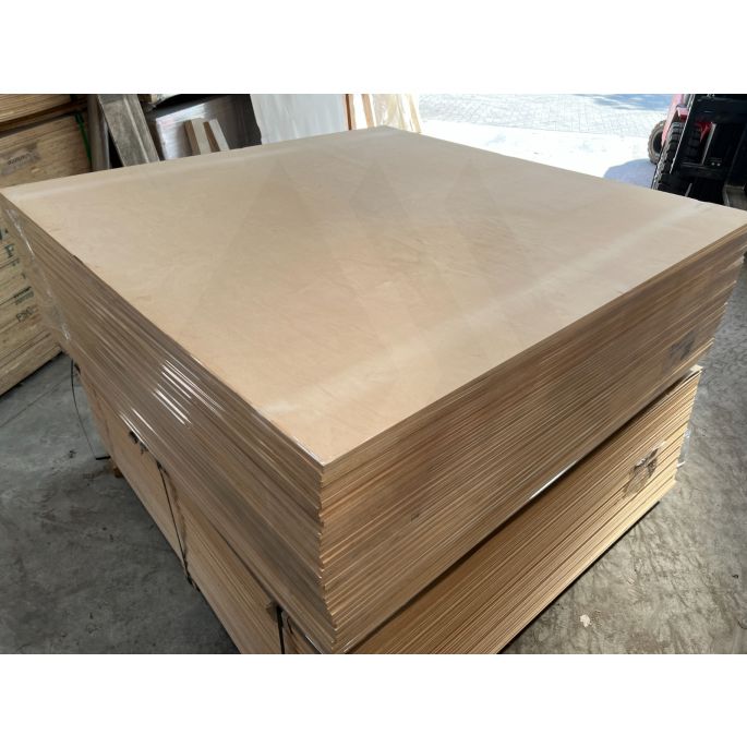 PAK A 24 STUKS - 18mm berken multiplex BB/BB 153x153cm (pakketnr. PAK0006834)